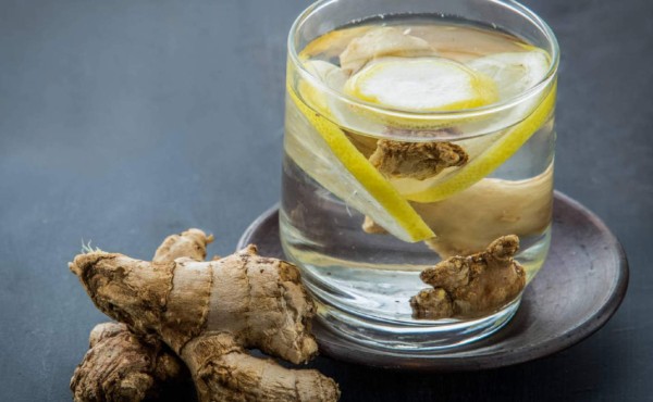 Beneficios para la salud del agua con jengibre&nbsp;&nbsp;