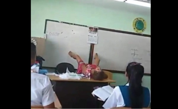 Polémica en Panamá por un vídeo de una profesora enseñando en clase a parir