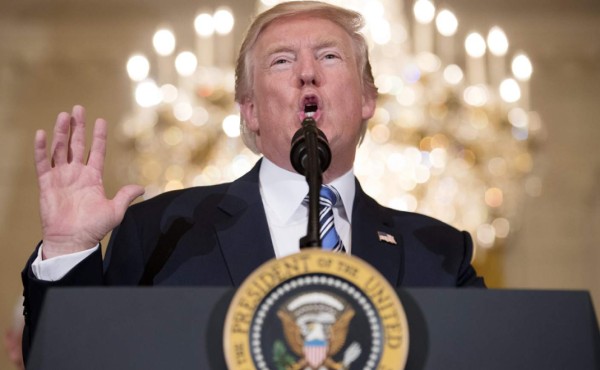 Trump autorizado para restringir la entrada de refugiados