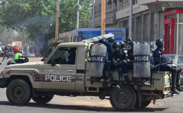 Fracasa 'golpe de Estado' en Níger a dos días de asunción de nuevo presidente