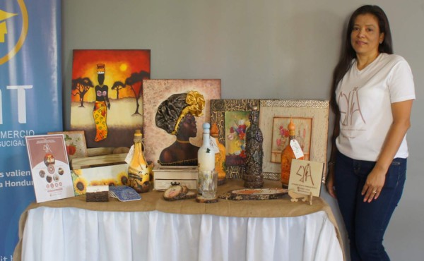 Del arte y sus 'hobbies” emprendedores hacen gama de productos terminados