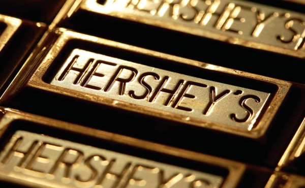 El chocolate de Hershey se resiste por ahora al avance de Mondelēz