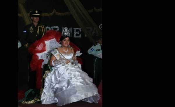 El Liceo Militar del Norte ya tiene reina 2015