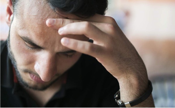 Miedo a ser descubierto por su novia