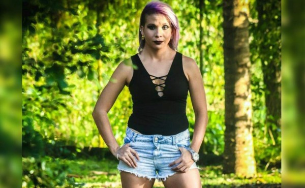 'No estás aquí', el debut de Linda Perdomo