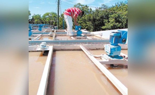 Sedimento en río Choluteca impide potabilizar agua