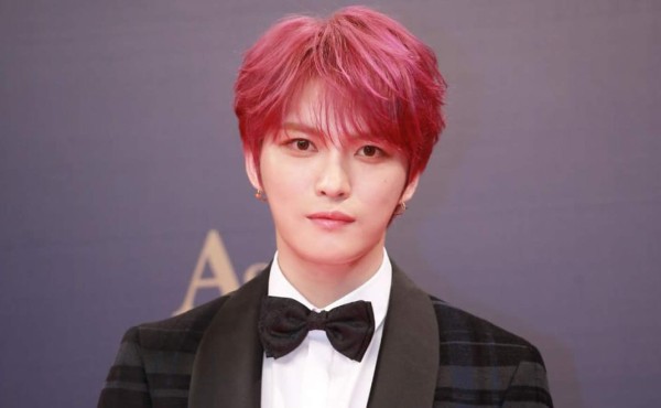 Estrella del K-Pop anuncia que tiene coronavirus como broma del 1 de abril