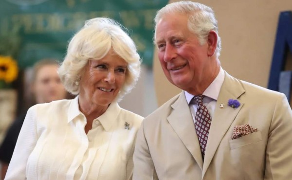 Príncipe Carlos y Camilla Parker Bowles en medio de escándalo por presunto divorcio