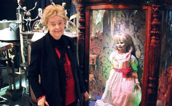 Muere Lorraine Warren investigadora real de El Conjuro  