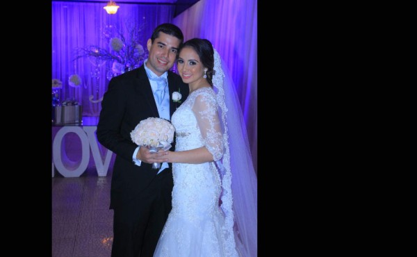 La boda de Alma Cardona y Héctor Medina