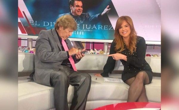 María Celeste Arrarás publica la presunta prueba de que Juan Gabriel está vivo