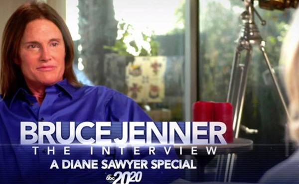 Familia y celebridades apoyan a Bruce Jenner