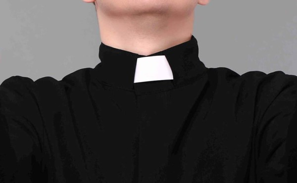 Un cura italiano culpa a una chica violada de haber provocado su agresión