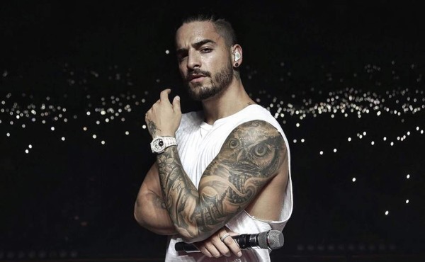 Maluma sí lee a Camus&nbsp;&nbsp;