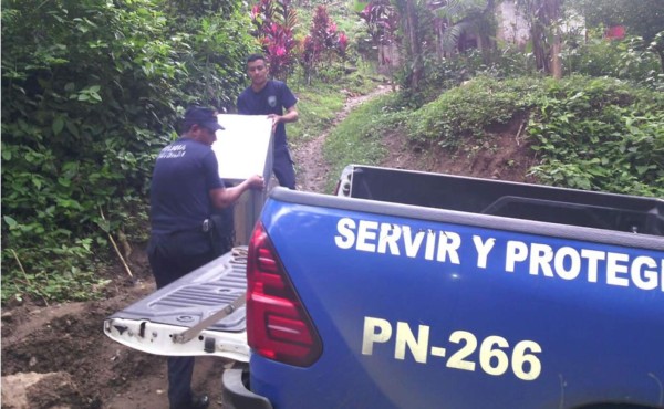 Policía recupera artículos robados de un supermercado en Cofradía