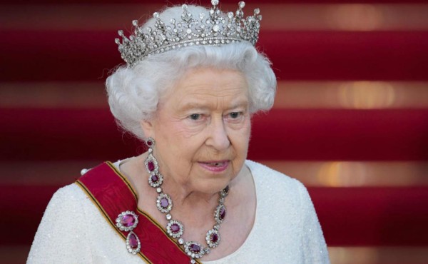 Reina Isabel II habla de su amor por la música