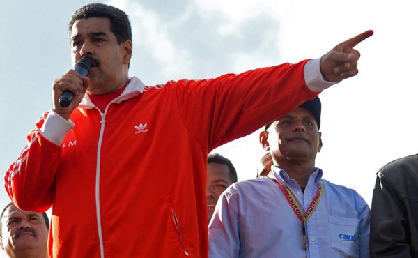 Chavismo crea otro Congreso para quitar poder a la oposición