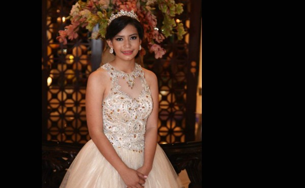 Quince años de Irma Coca Montúfar