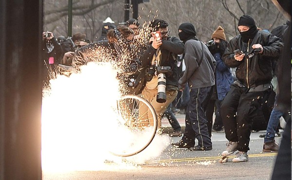 Violencia y descontento en protestas contra Trump en Washington
