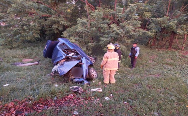 Muere en accidente vial cuando regresaba del velorio de su esposa en La Ceiba