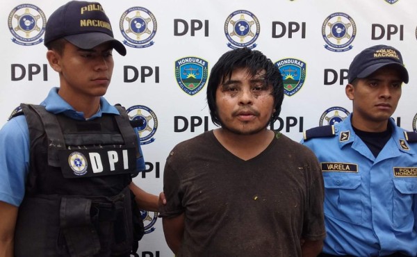Más de 30 años de cárcel para hondureño que mató a machetazos a su padre