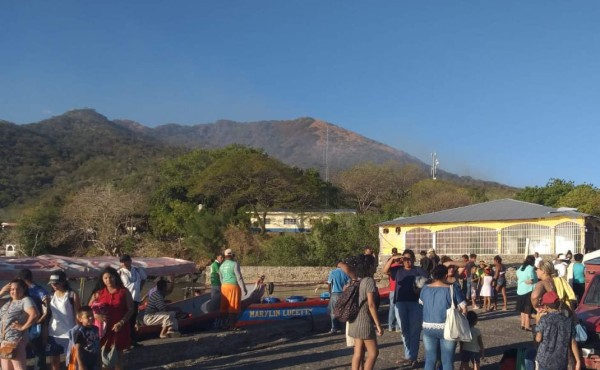 Un desaparecido deja naufragio de lancha entre Amapala y Coyolito