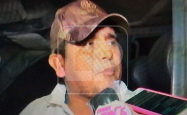 Dejan en libertad a excapitán Orellana tras permanecer una hora detenido en carretera