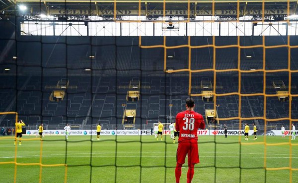 La Bundesliga volverá el 16 de mayo con el derbi Dortmund-Schalke