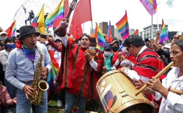 Autoridad electoral de Ecuador acepta parcialmente pedido de recuento de votos