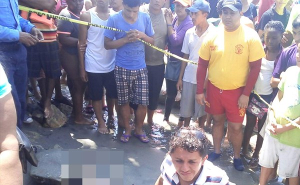 Muere joven por ahogamiento en playa de Omoa