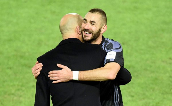 Benzema dice que Zidane es 'como un hermano' para él