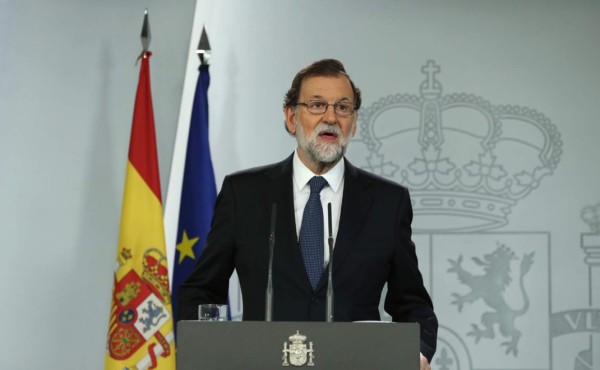 Rajoy convoca a fuerzas políticas para reflexión sobre futuro de España
