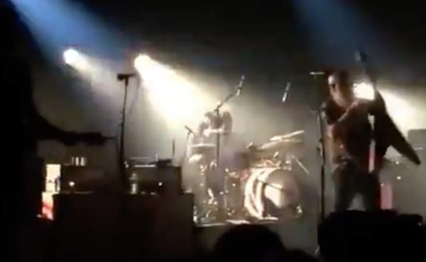 VIDEO: Así comenzó el tiroteo en el concierto de Bataclan en París