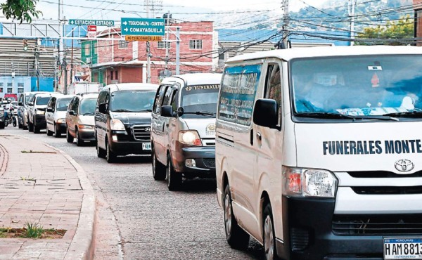 Funerarias en Honduras piden que los dejen reabrir para no 'morir”