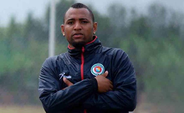 Asesinan a tiros a futbolista; compañero resulta herido