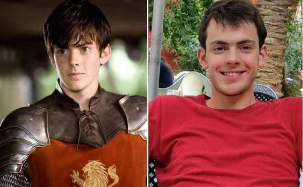 Skandar Keynes era Edmund Pevensie