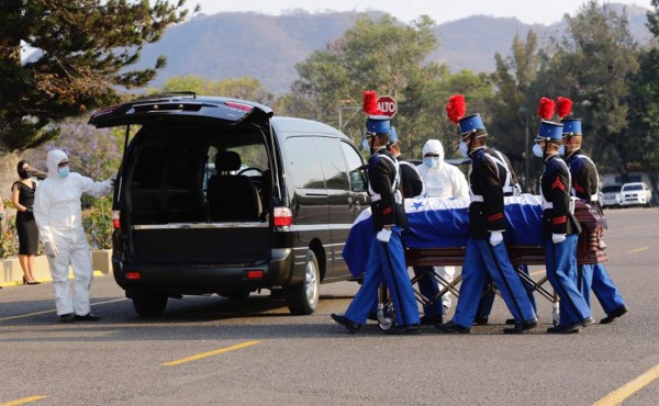 Funeral del expresidente Rafael Callejas sin honores de Estado por coronavirus