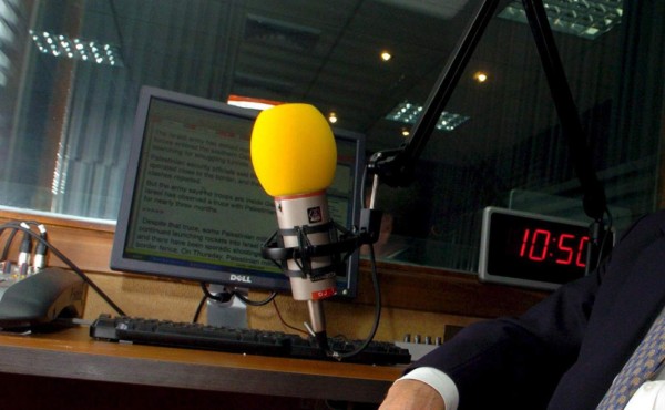 Nueva ley en Chile obliga a las radios a sonar música de artistas nacionales