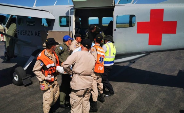 Muere uno de los afectados por explosión en un bote en Guanaja