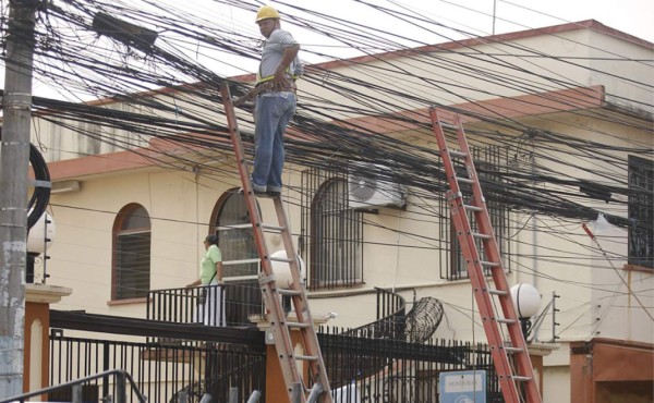 Apagones en el litoral reavivan el fantasma de los racionamientos