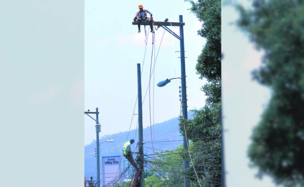Energía: adjudican contrato de supervisión a empresa de Canadá