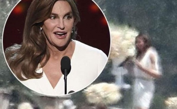 Caitlyn Jenner cambia su nombre ante Dios