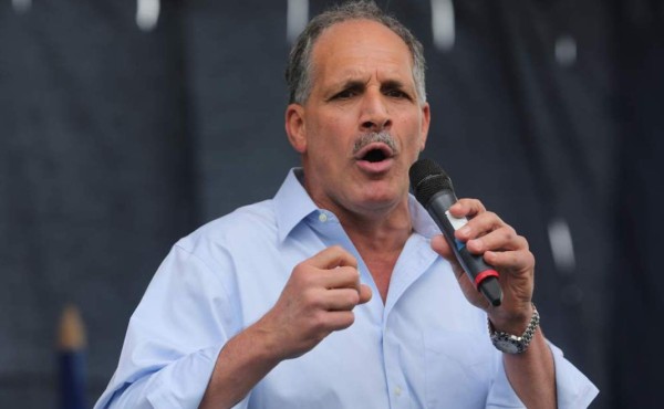 Fallece la madre de Nasry 'Tito' Asfura, alcalde de Tegucigalpa