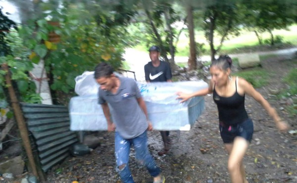 Alerta amarilla en Atlántida por fuertes lluvias