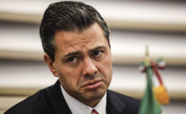Peña Nieto confunde Uruguay con Paraguay