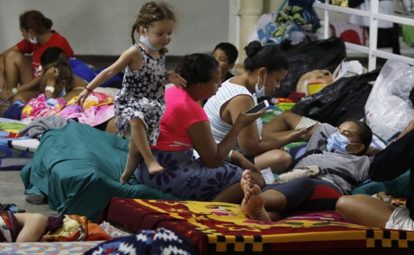 Gobierno de Honduras inicia proceso de adquisición de casas para damnificados