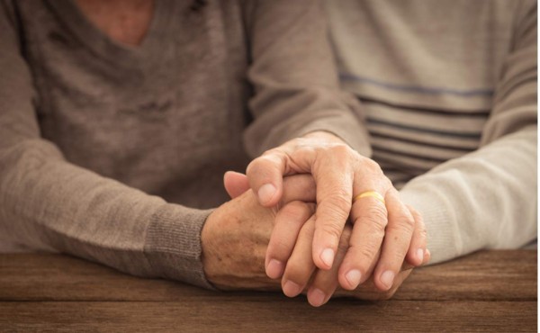 Propuesta indecorosa de parte de su madre