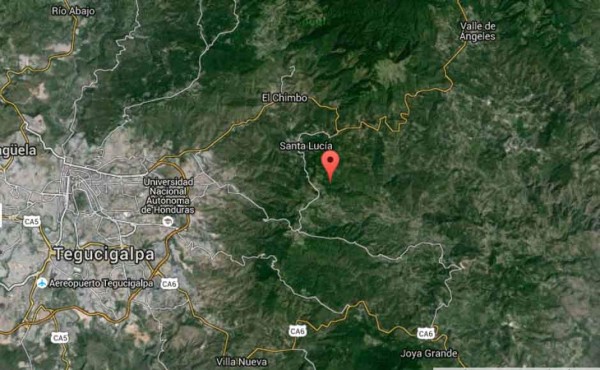 Incendio forestal se reactiva en aldea Sarabanda