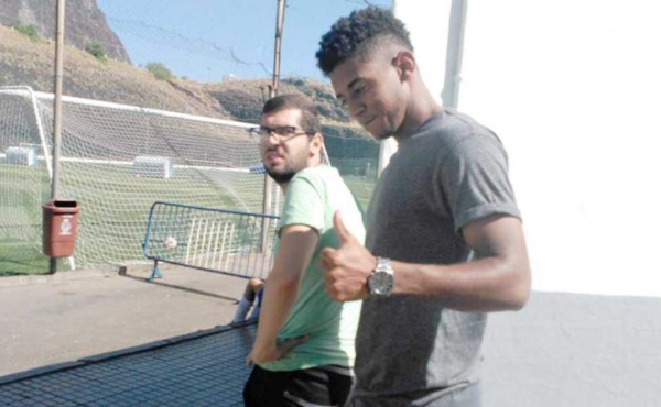 Anthony Lozano se entrena por aparte en Tenerife