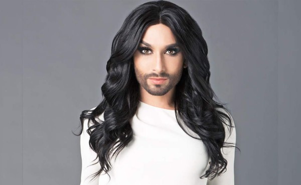 Cantante travesti Conchita Wurst revela que es portadora del VIH